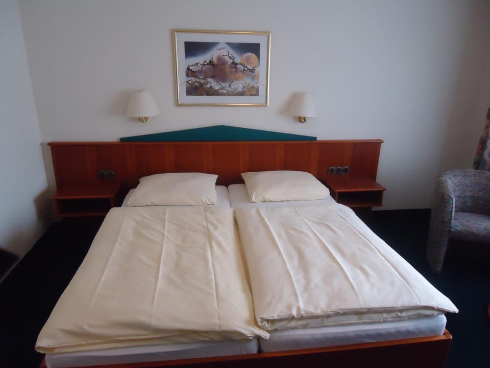 Property building, Photo of the whole room