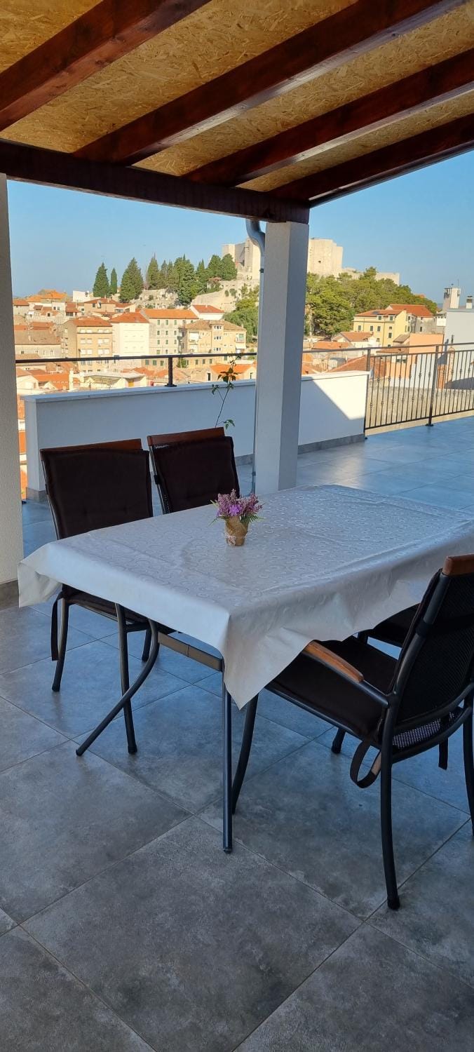 Balcony/Terrace, Seating area, Sea view