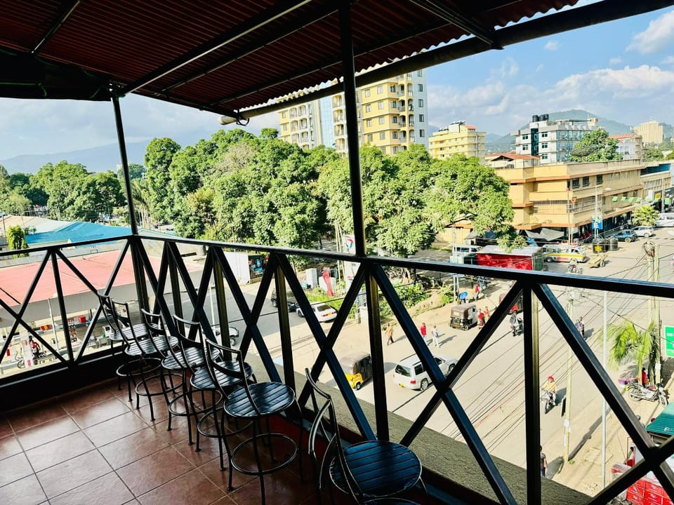 View (from property/room), City view