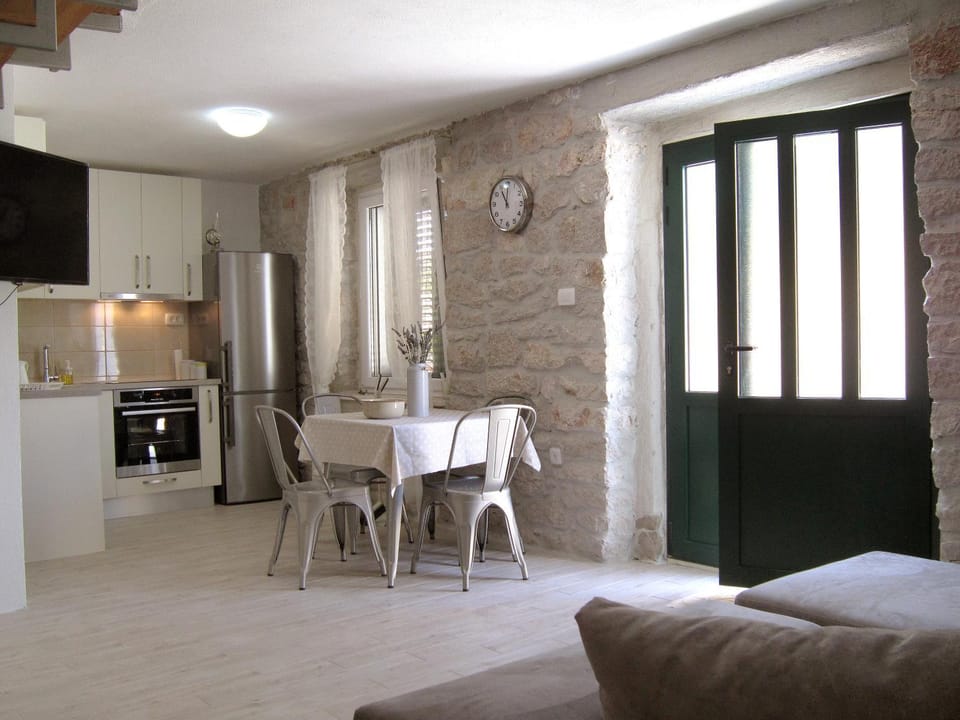 Kuća za odmor Maruška House in Split-Dalmatia County
