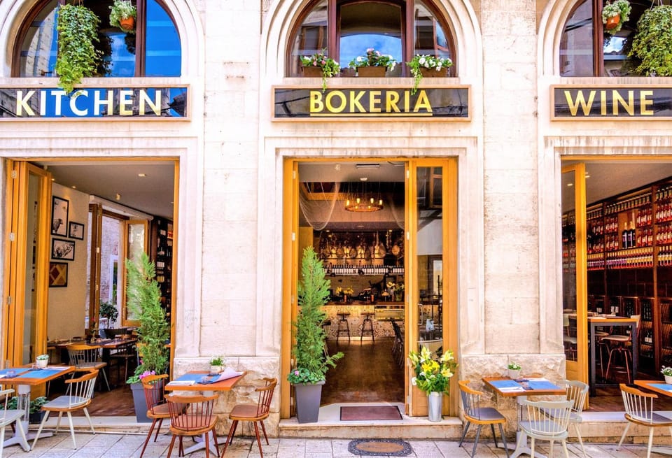 Restaurant/places to eat