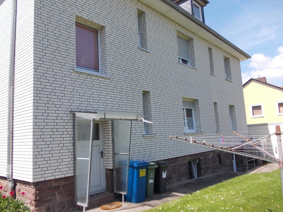 Property building, Facade/entrance