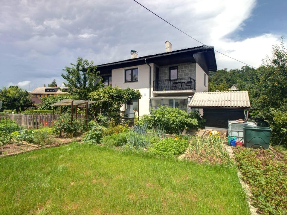 Property building, Garden