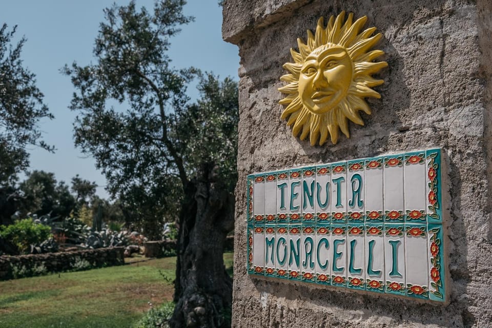 Property building, Other, Decorative detail