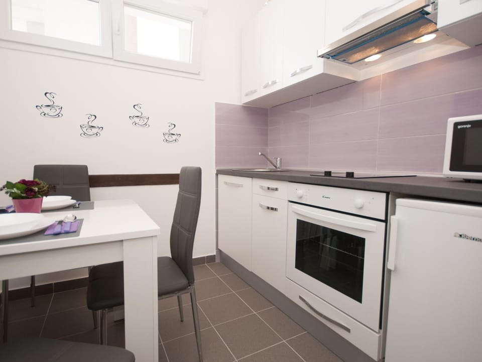 Studio apartment Tina Apartment in Split