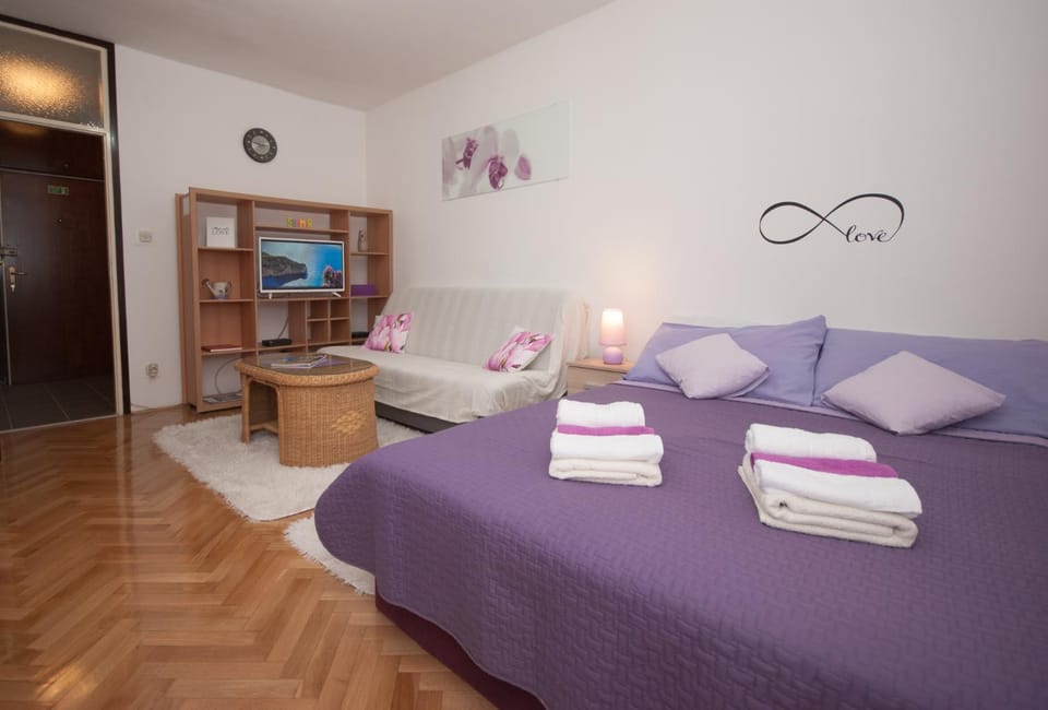 Studio apartment Tina Apartment in Split