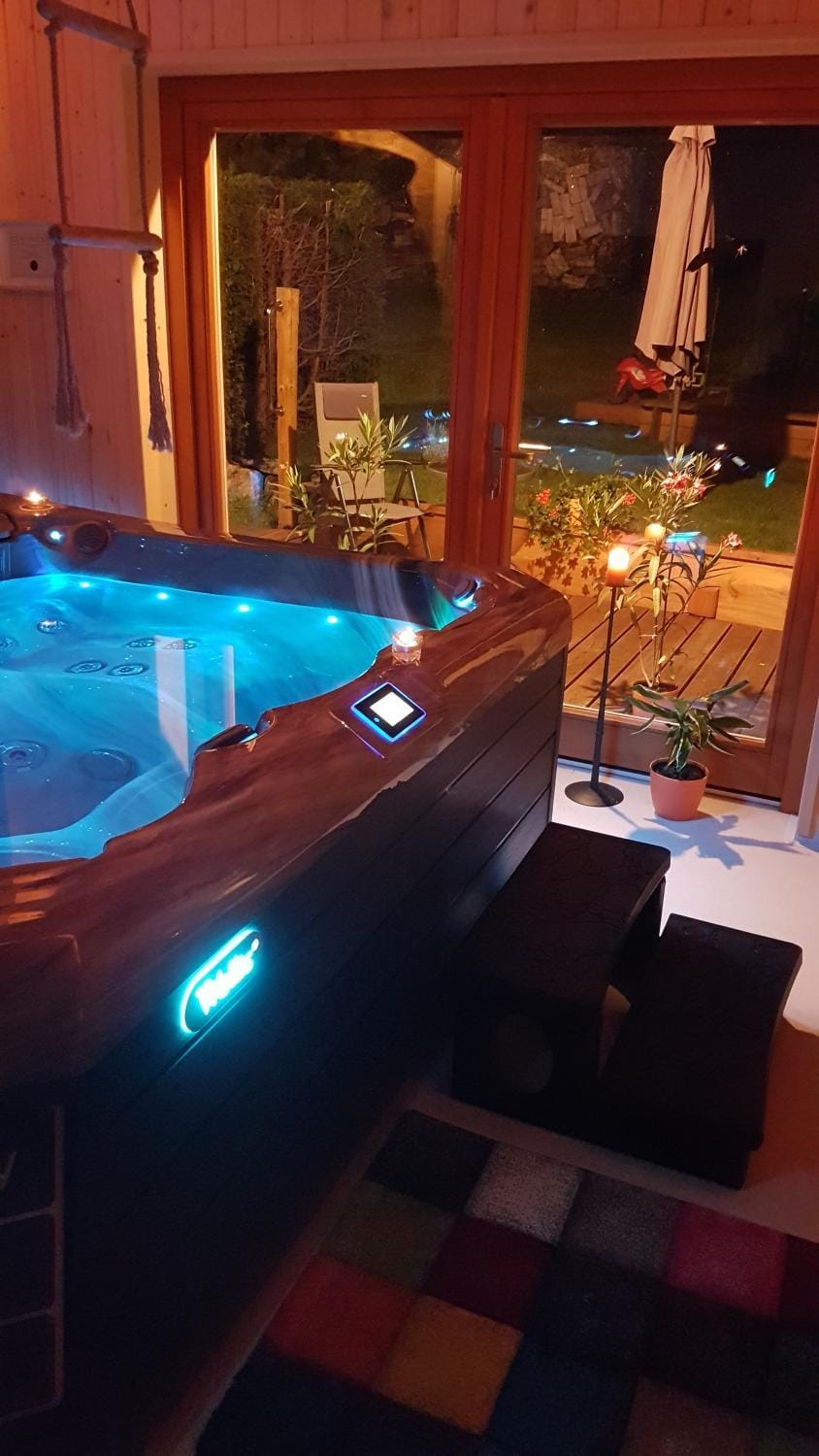 Hot Tub