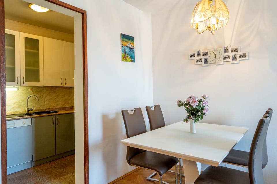 Split2 Apartment in Split