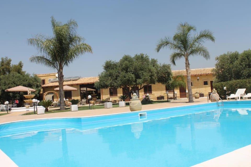 Day, Swimming pool, Swimming pool
