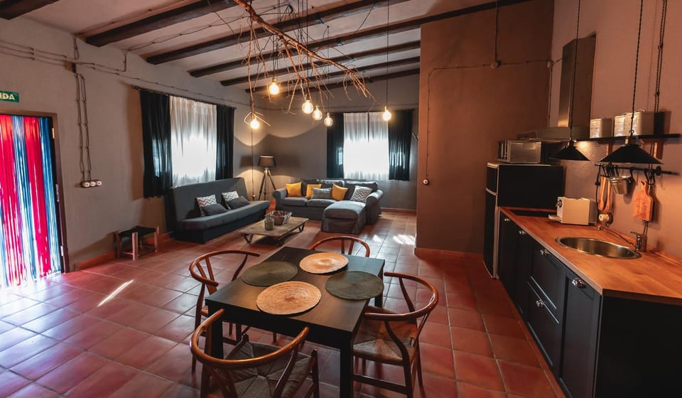 Kitchen or kitchenette, Living room, Dining area