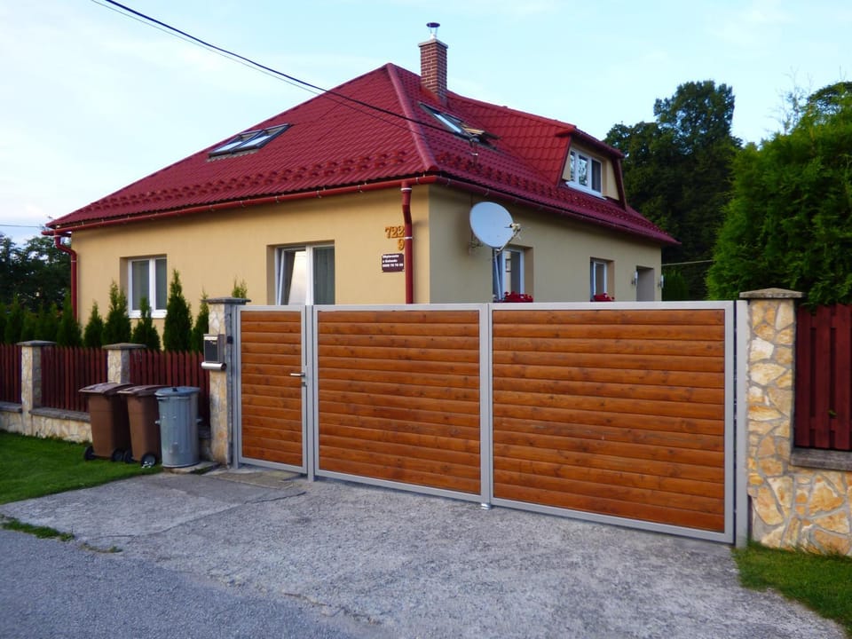 Apartmány u Galandu Country House in Slovakia