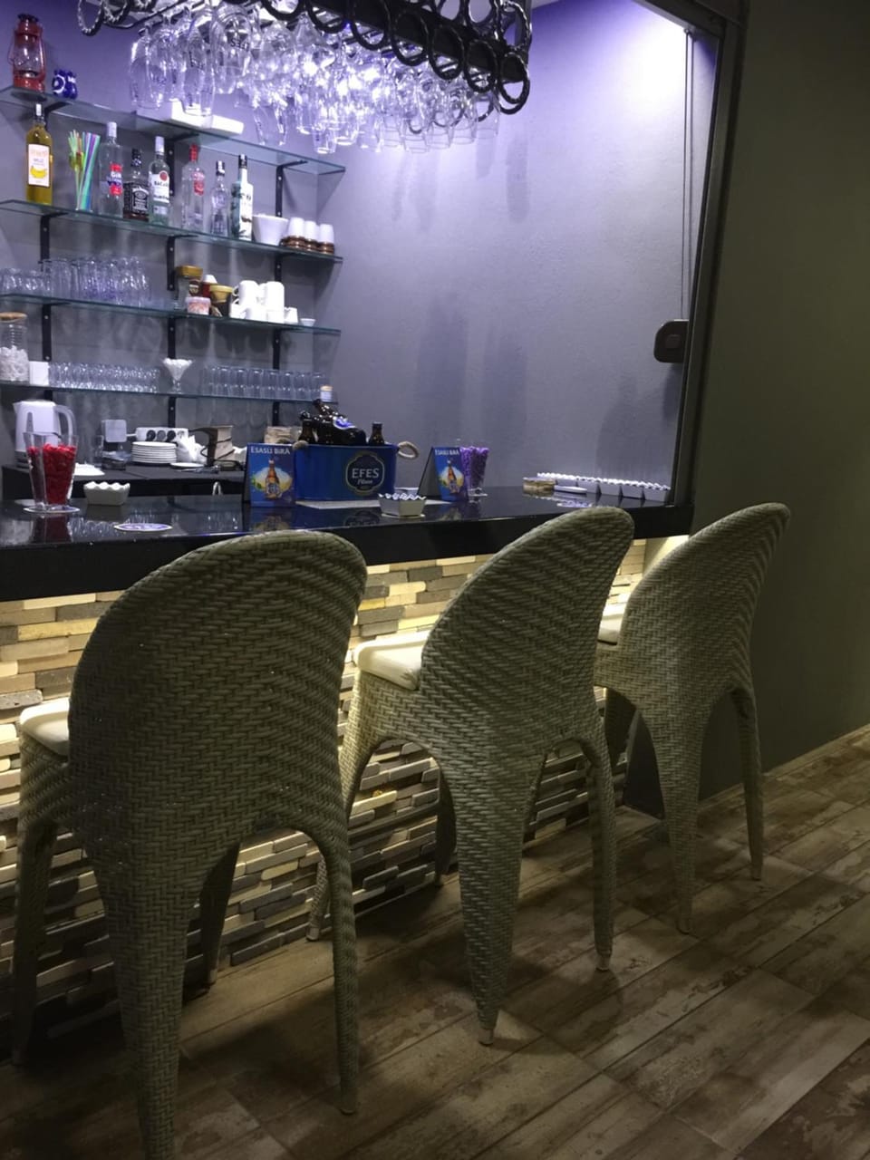 Property building, Swimming pool, Breakfast