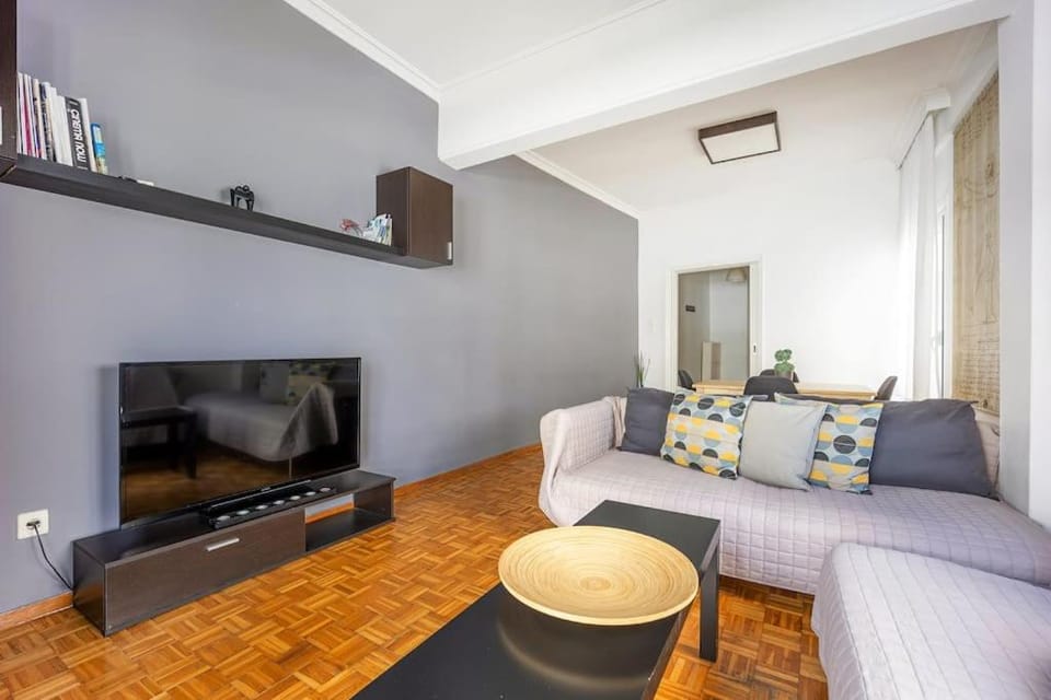 TV and multimedia, Seating area