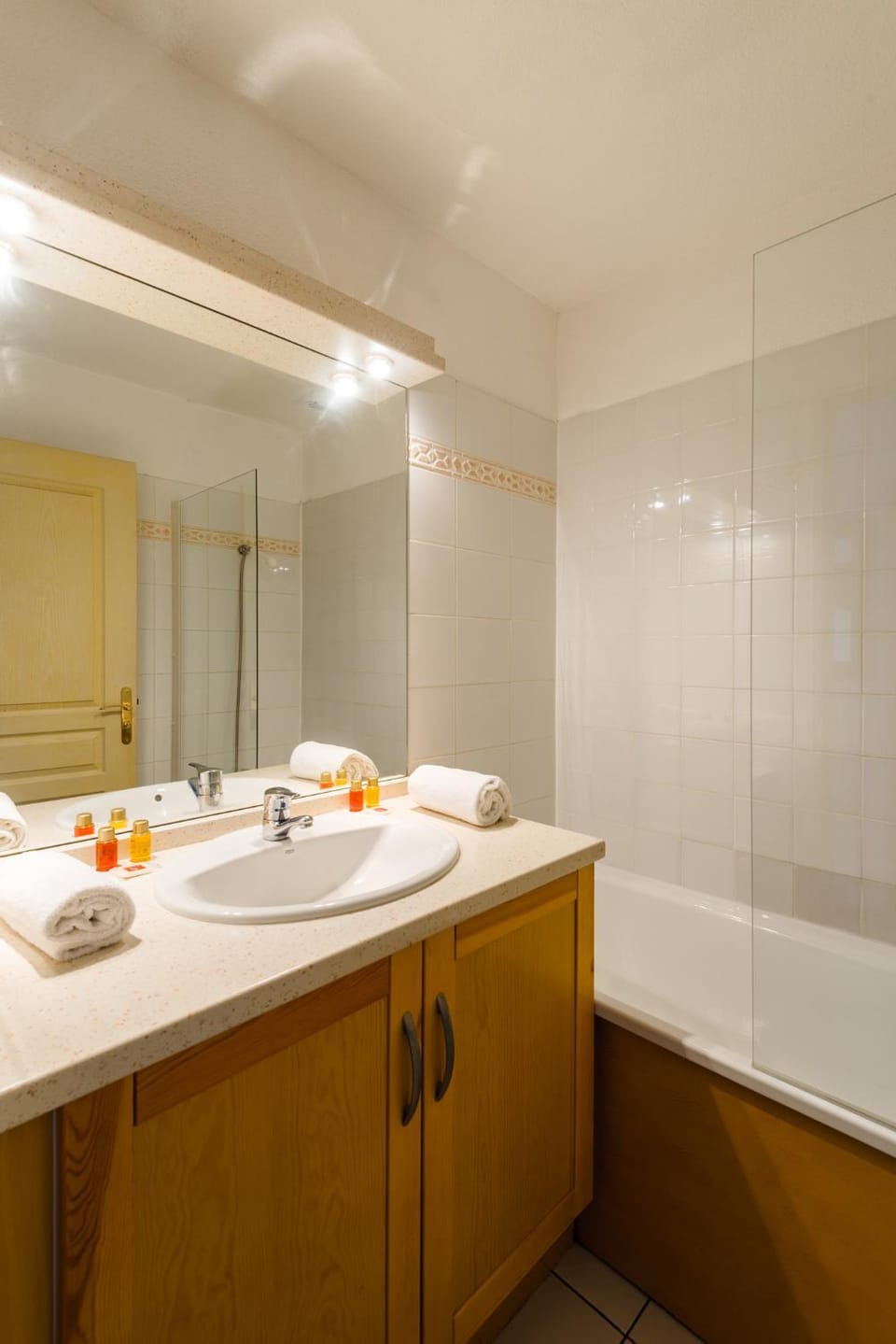 Bathroom, Bath