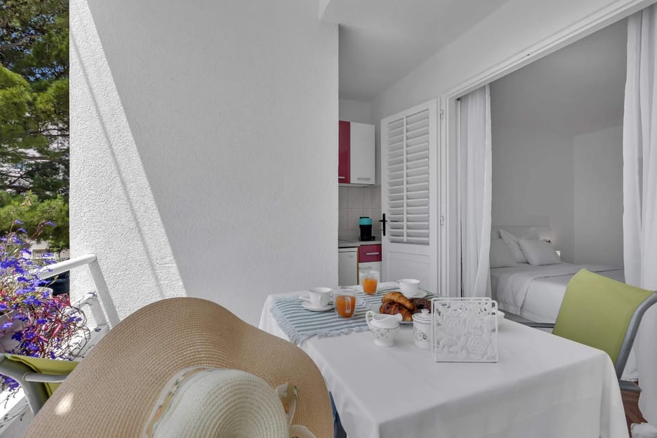Balcony/Terrace, Dining area
