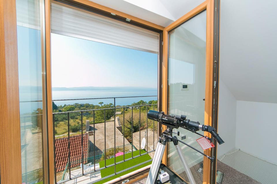 Old Village Brela Apartment in Brela