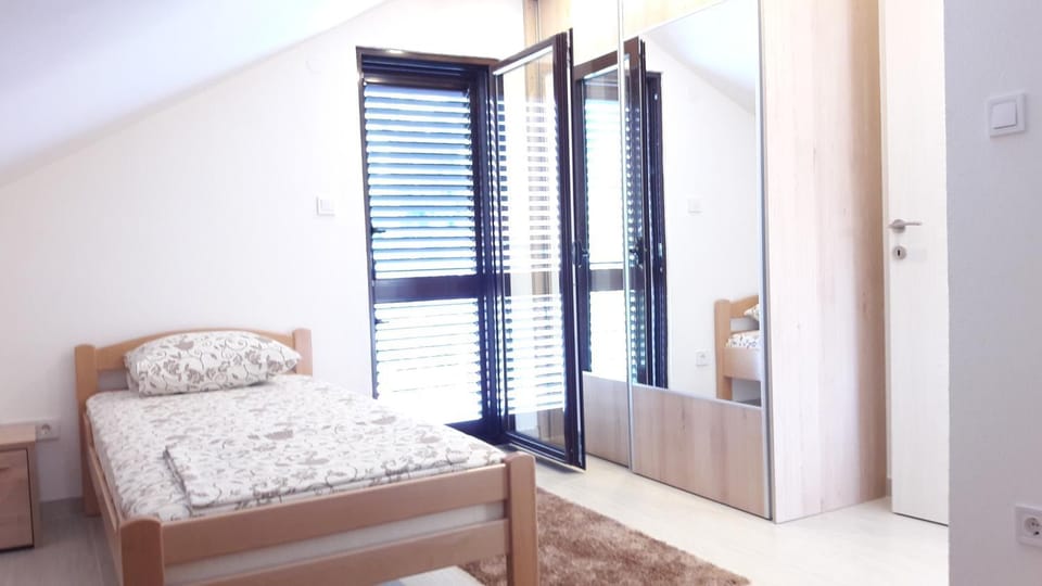 Apartment Valentina Apartment in Dobrota