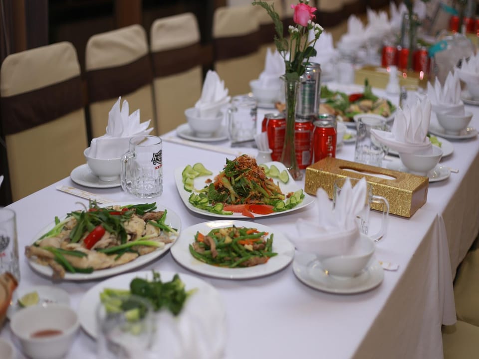 Dining area, Food, Food