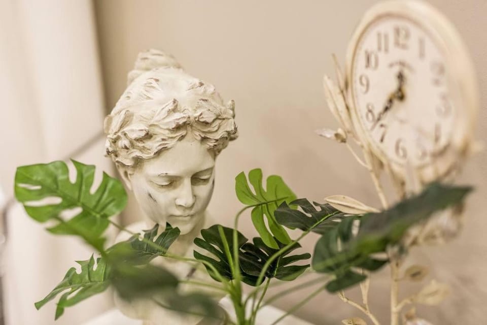 Decorative detail