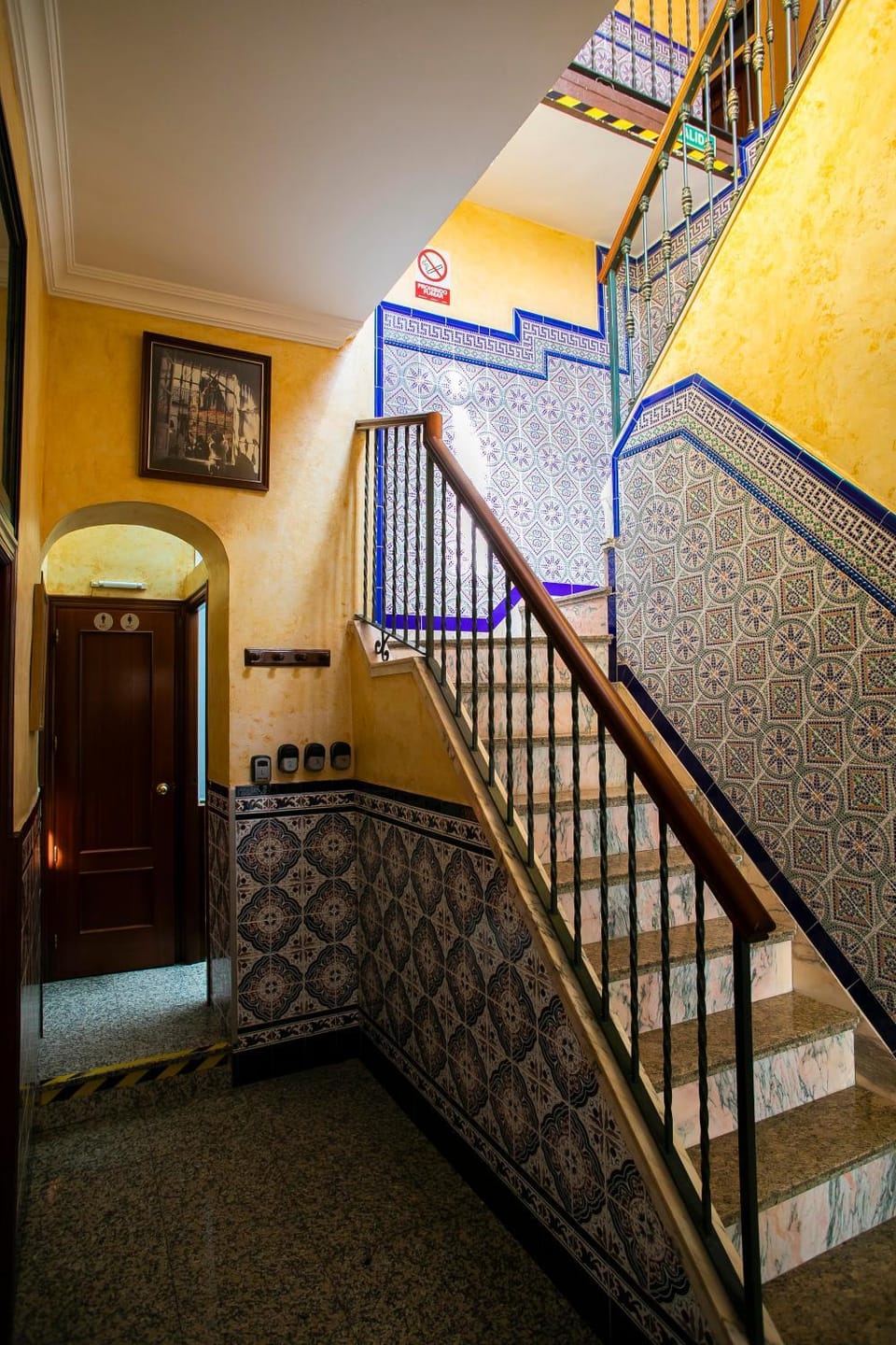 Pensión Dulces Sueños Bed and Breakfast in Seville