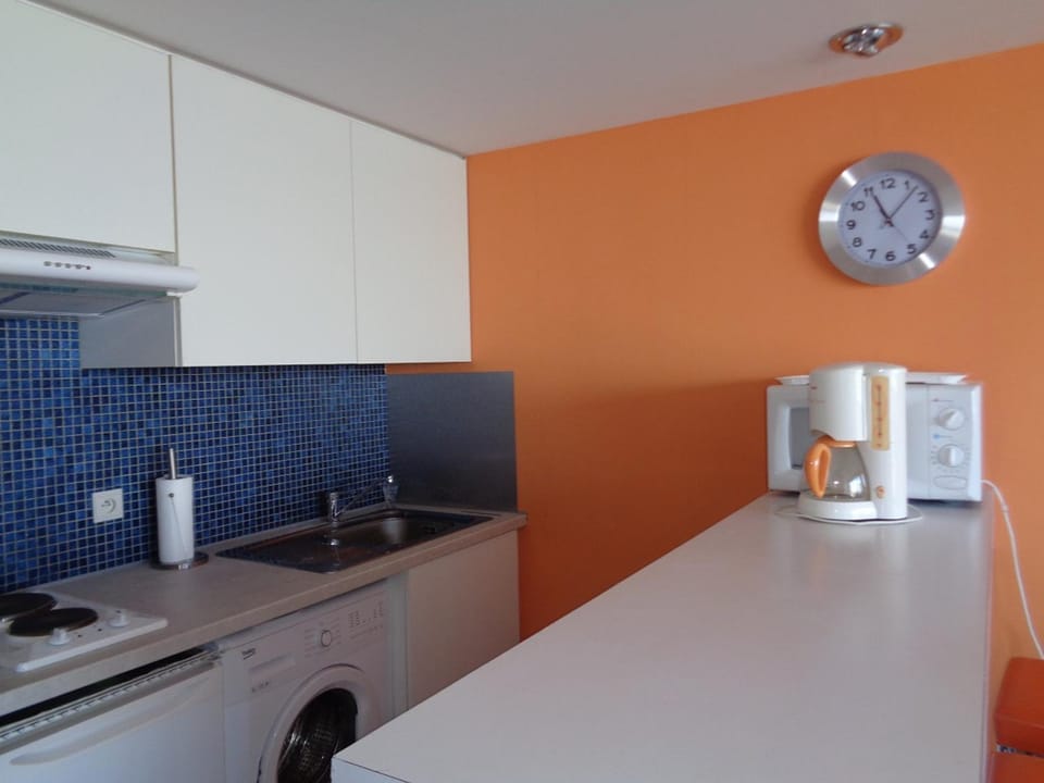 Appartement T2 au centre d'Arcachon avec balcon vue bassin et parking - FR-1-374-51 Apartment in Arcachon