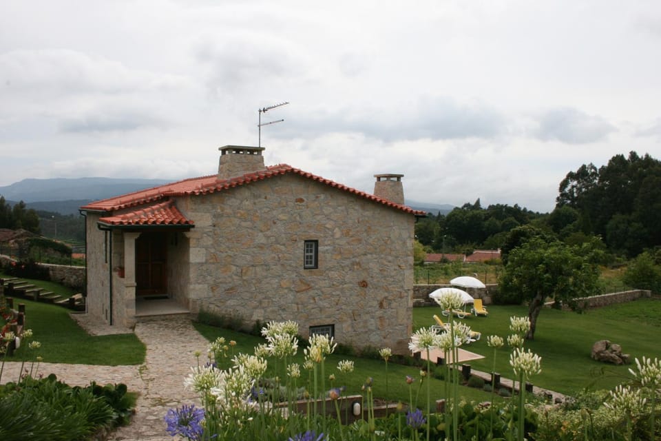 Casa Da Oliveirinha Country House in Viana do Castelo District, Portugal