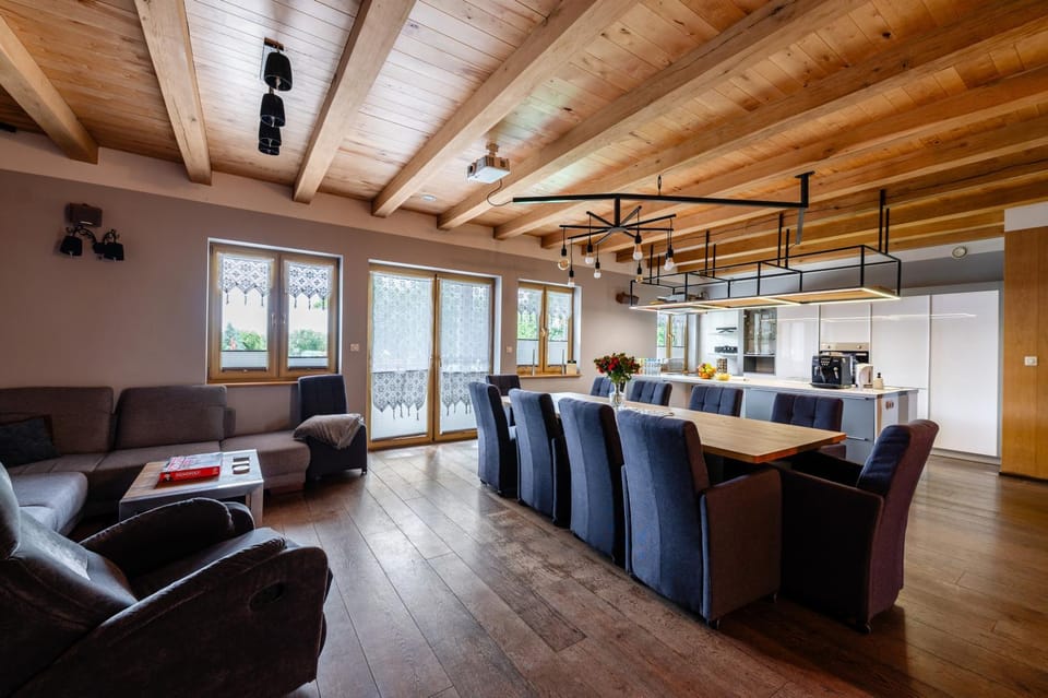 Kitchen or kitchenette, Living room, Dining area