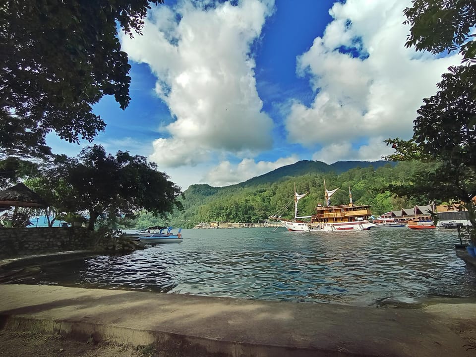 Pandu Lakeside Hotel Parapat Hotel in Indonesia
