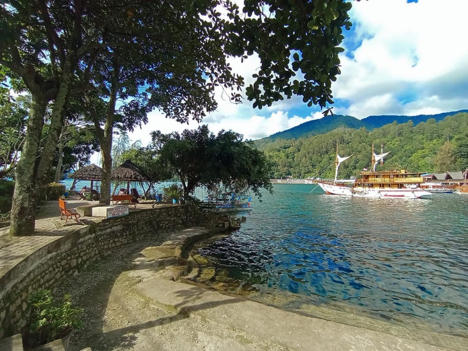 Pandu Lakeside Hotel Parapat Hotel in Indonesia