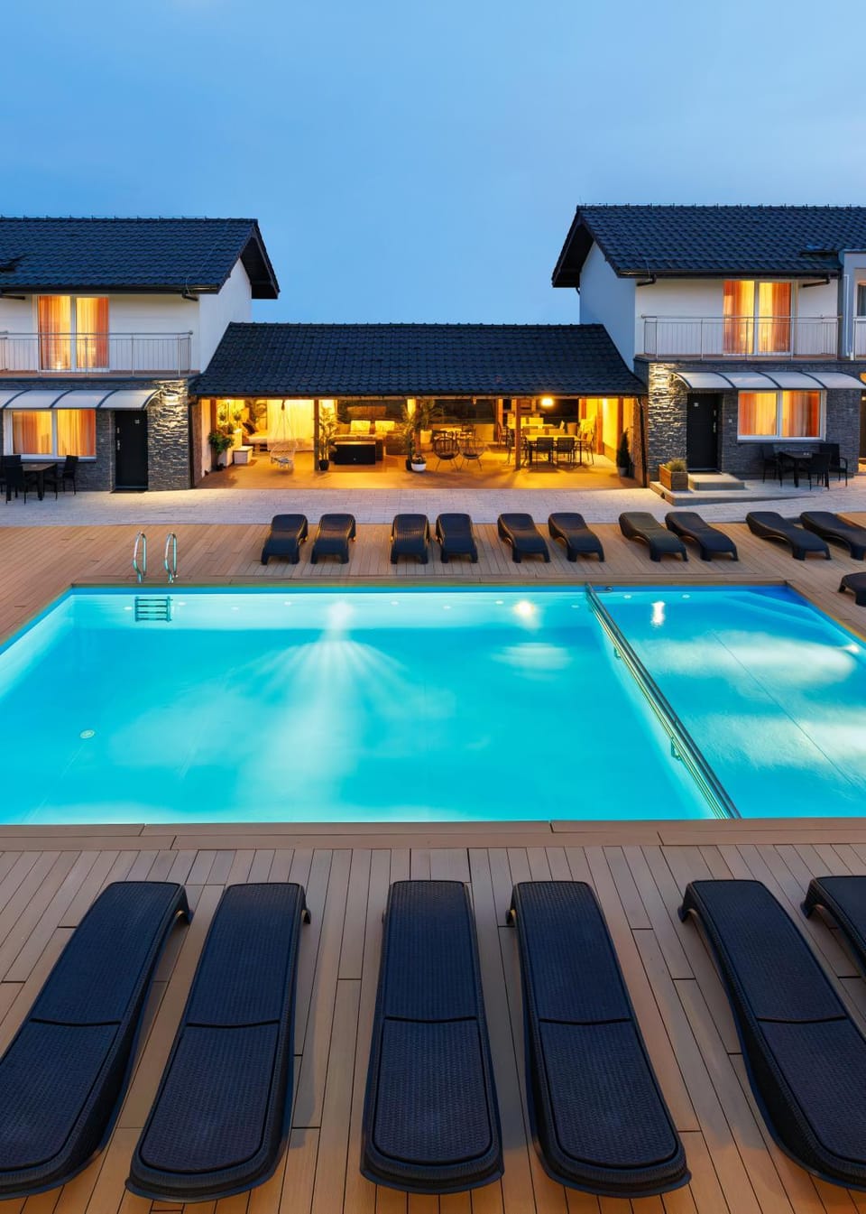 Property building, Patio, Swimming pool, sunbed