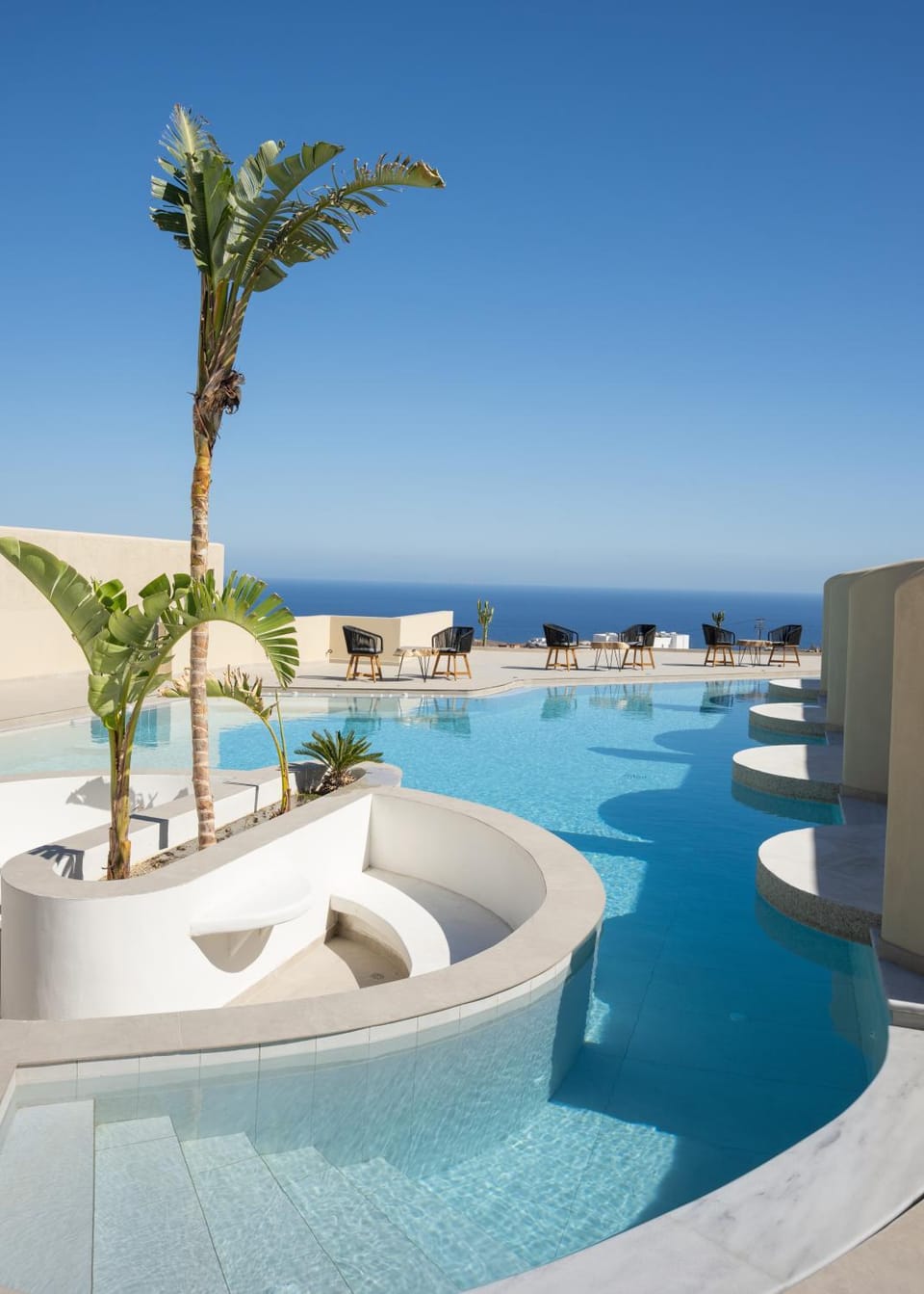 Perla Nera Suites Apartment hotel in Thera