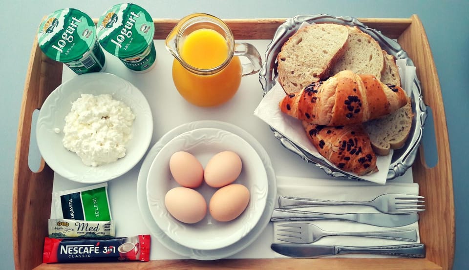 Breakfast, Continental breakfast