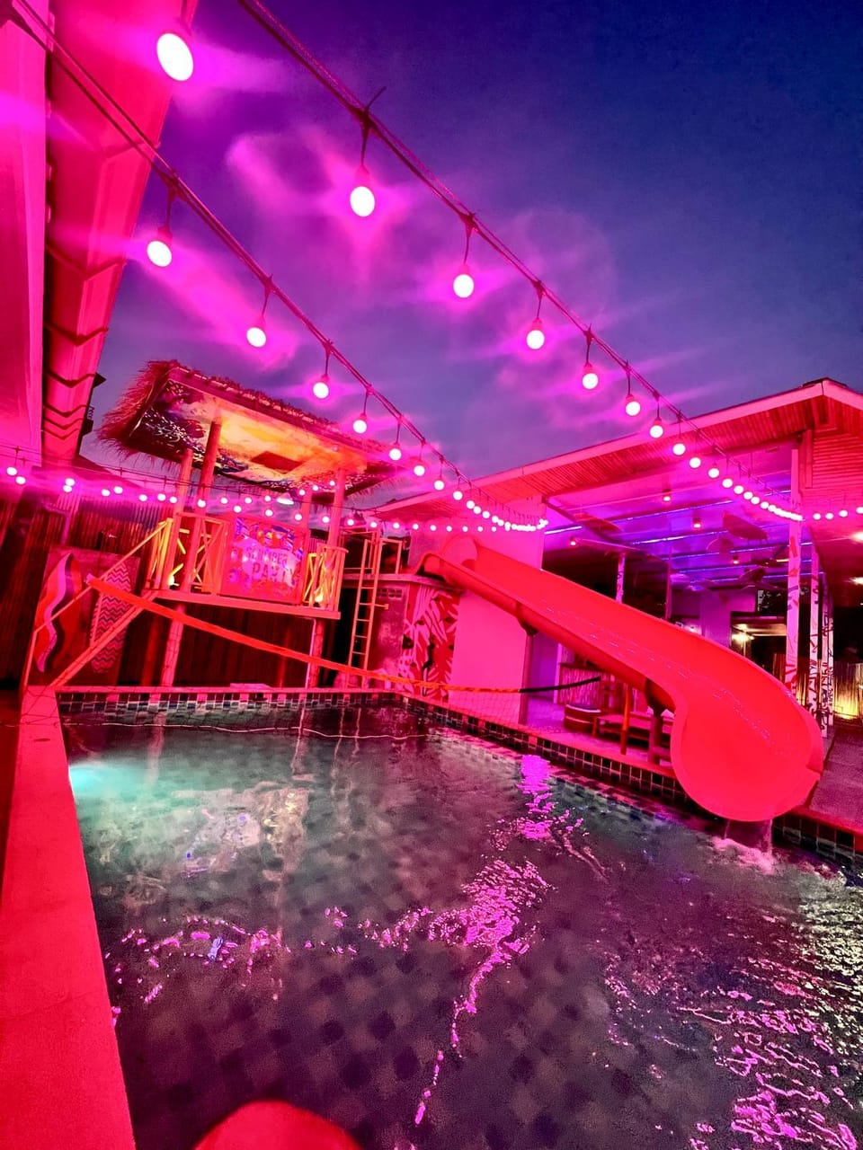Swimming pool