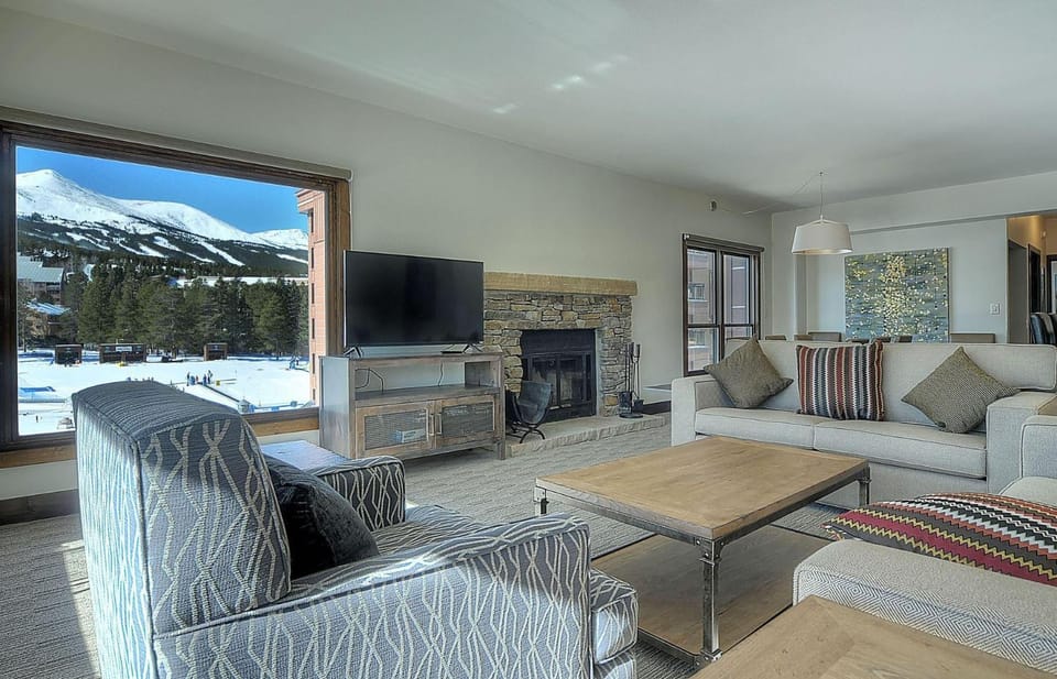 Mountain Elegant by Ski Country Resorts Apartment in Breckenridge