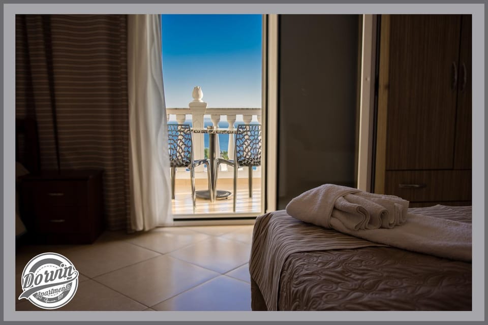Bed, Balcony/Terrace