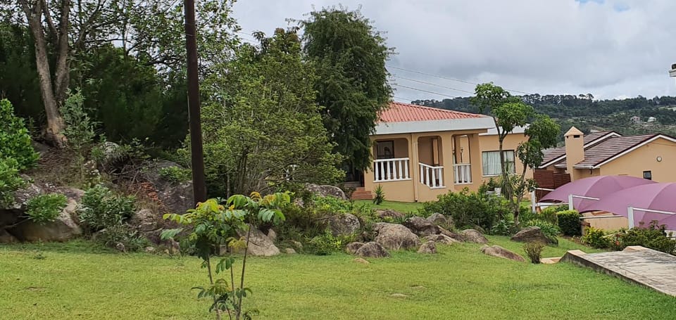 Property building, Garden, Garden view
