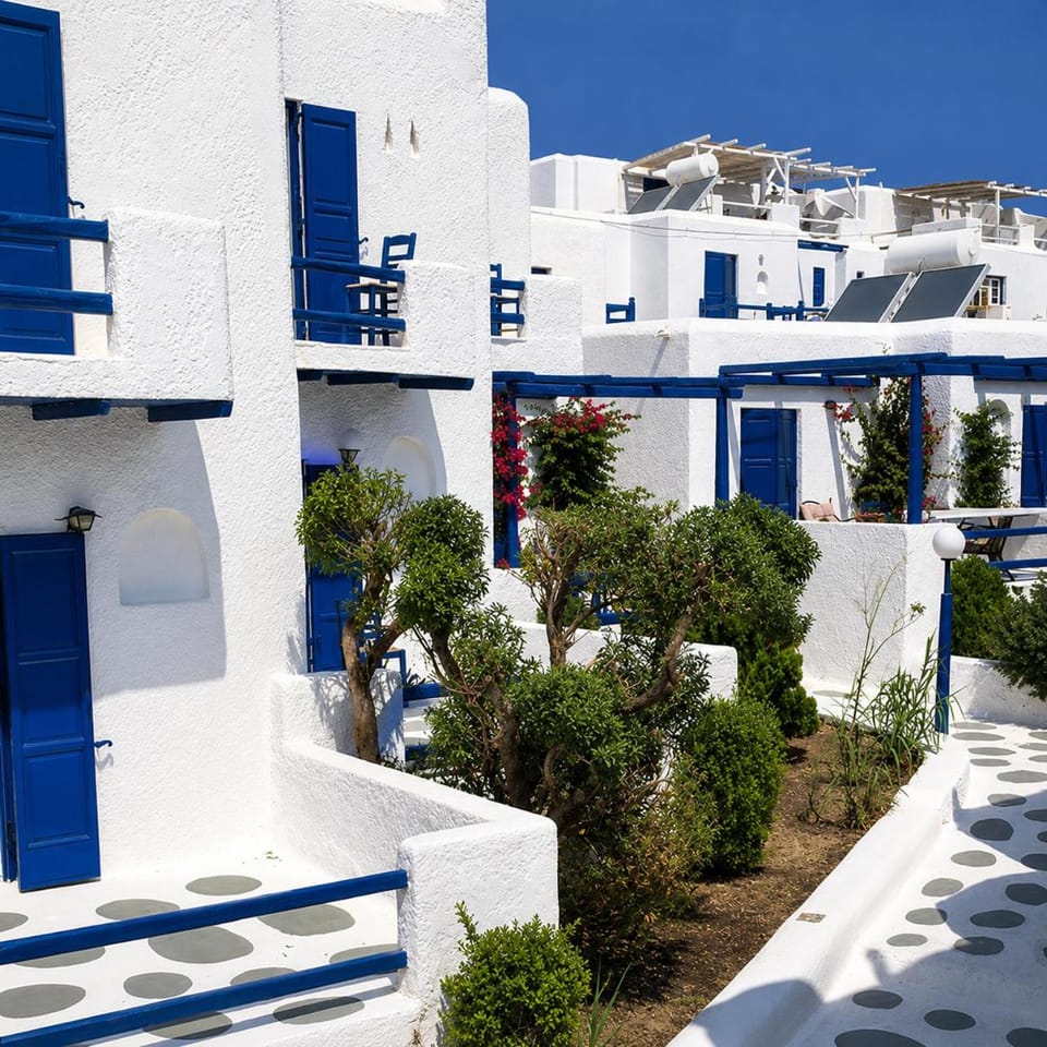 Property building, Day, Mountain view