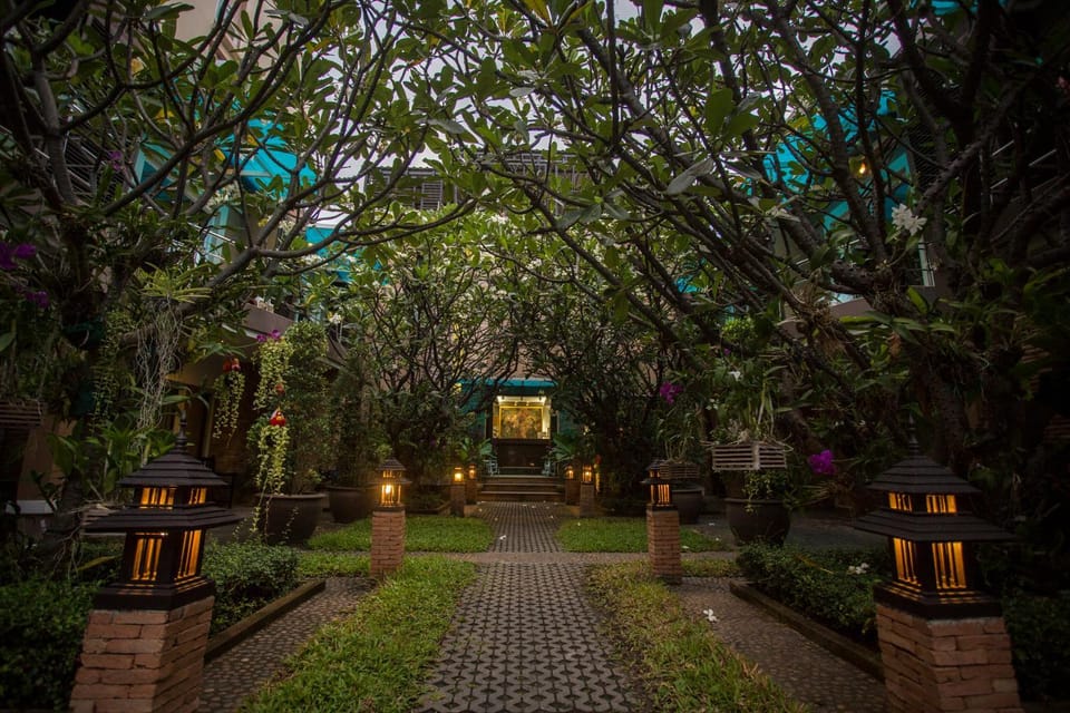Hua Hin White Sand Hotel in Hua Hin District