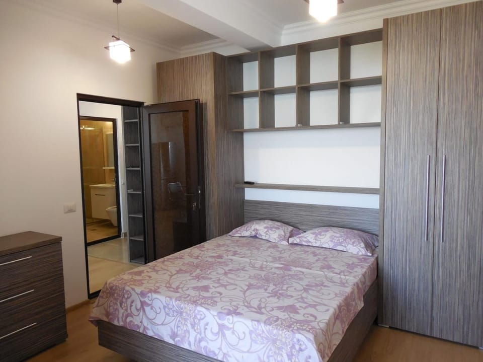 Iarina Solid Residence Mamaia 385 Apartment in Constanta