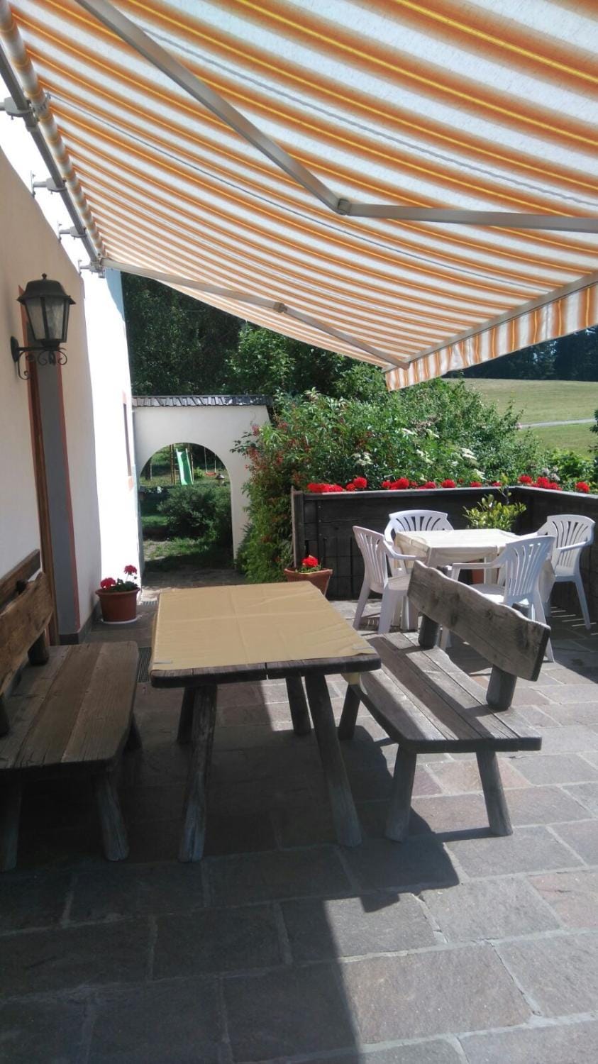 Garden, View (from property/room), Balcony/Terrace, Lounge or bar, Seating area, Dining area, Garden view