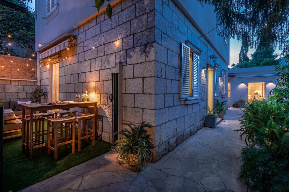 Property building, Night