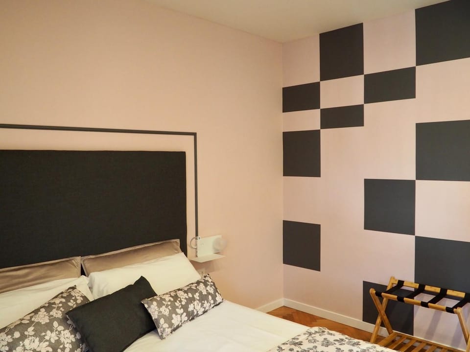 Decorative detail, Bedroom