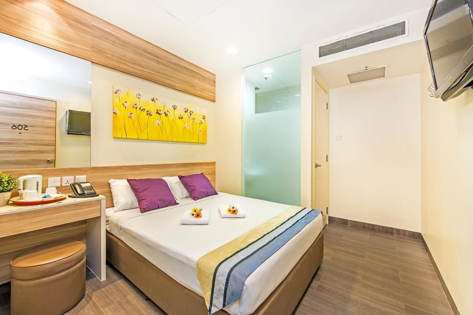 Bed, Photo of the whole room