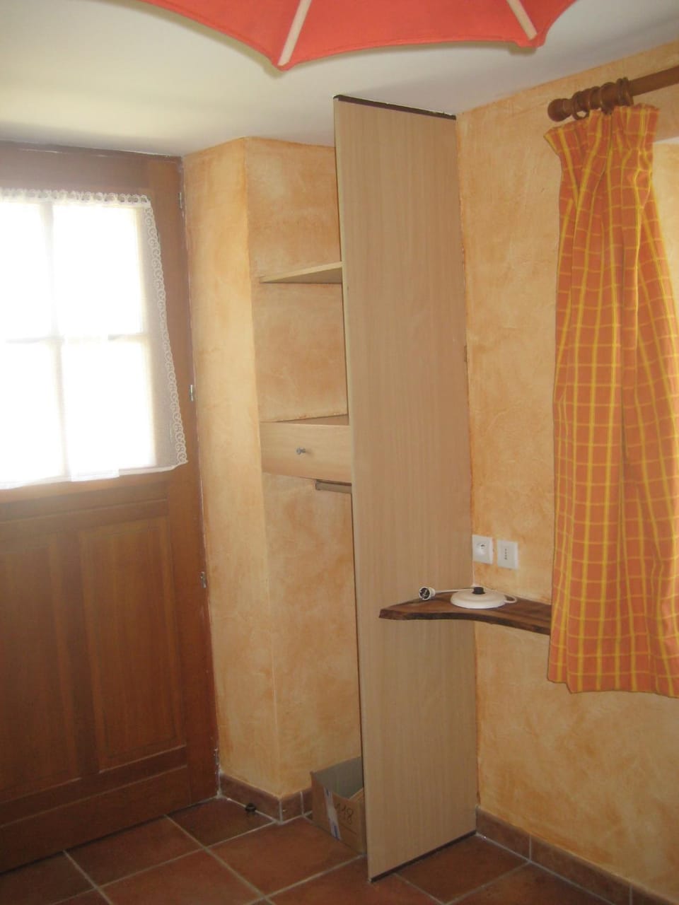 wardrobe