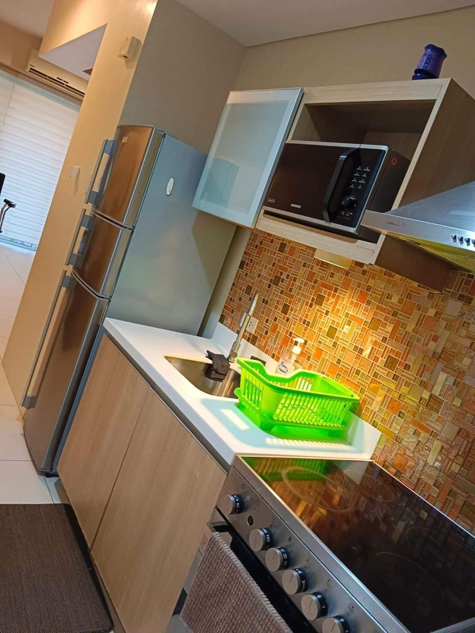 Pico Beach Front Condo Apartment in Nasugbu