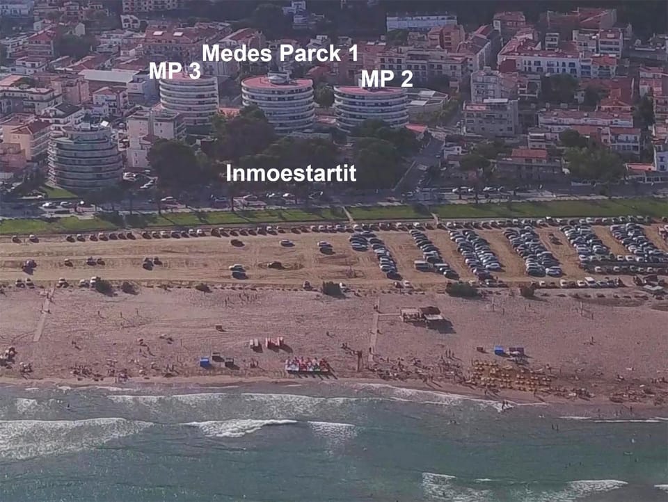 Bird's eye view, Beach