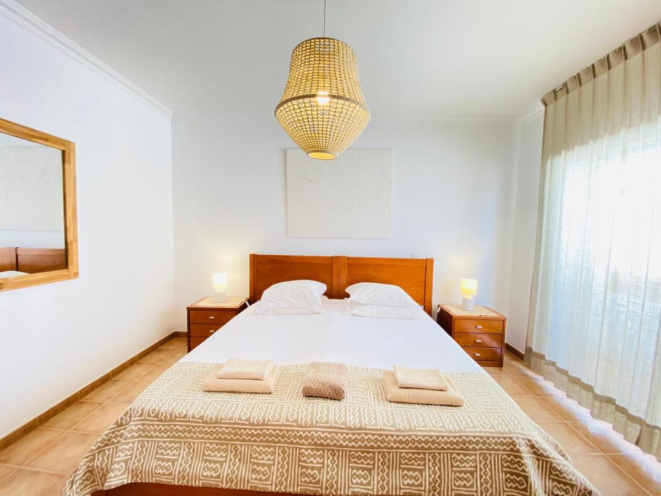 Aloha Burgau Guesthouse Bed and Breakfast in Luz