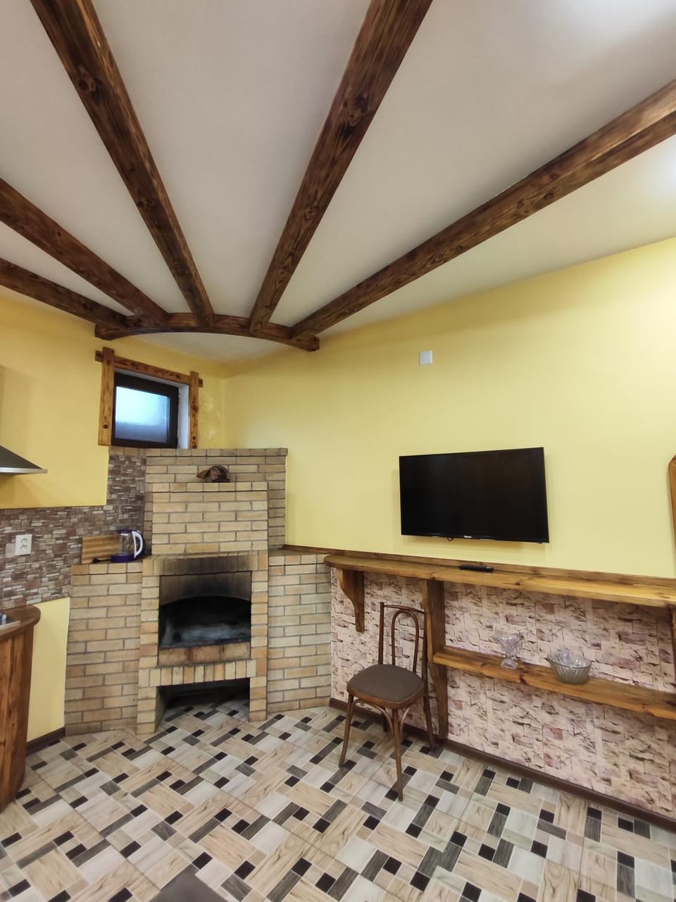 Communal lounge/ TV room, TV and multimedia, Kitchen or kitchenette