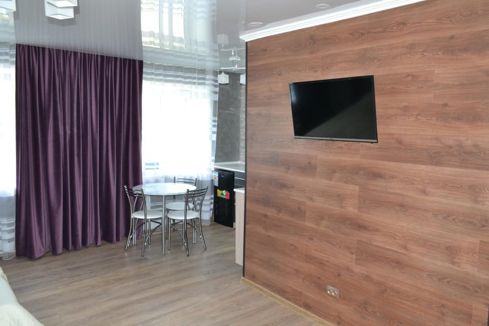 Хай-Тек апартаменты в центре по Гоголя51 Apartment in Kazakhstan