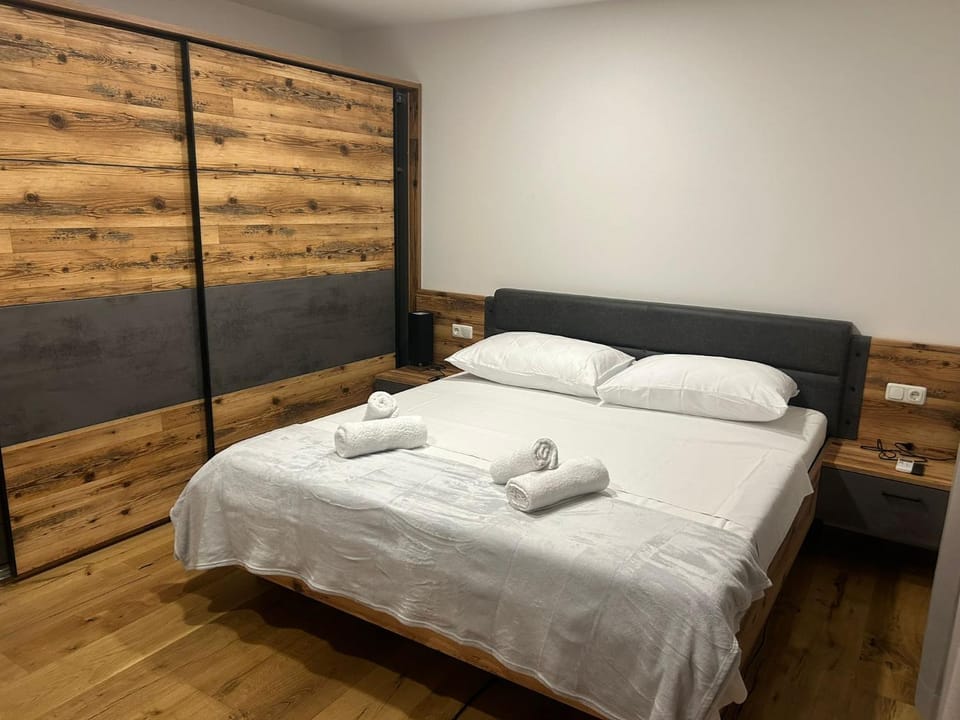 Apartmani Five Bed and Breakfast in Makarska